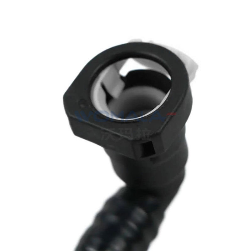 ভলভো এস৪০ সি৩০ ভি৫০ সি৭০ এর জন্য ওমলা অটো পার্টস ট্রান্সমিশন অয়েল পাইপ OE 30748822